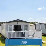 Apartment Hiba Luxury Caravan At Parkdean Cayton Bay *