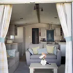 Apartment Hiba Luxury Caravan At Parkdean Cayton Bay Scarborough