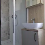 Apartment Hiba Luxury Caravan At Parkdean Cayton Bay