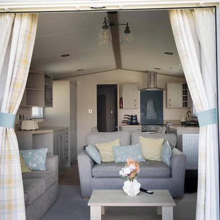 דירה Hiba Luxury Caravan At Parkdean Cayton Bay סקארבורו