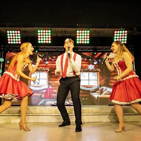 דירה Hiba Luxury At Parkdean Cayton Bay סקארבורו